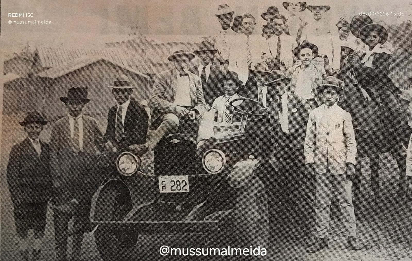 NA HISTORIA - NOS 107 ANOS DE PRESIDENTE BERNARDES, OS PRIMEIROS VEICULOS DA CIDADE ANOS DE 1928 E 1931
